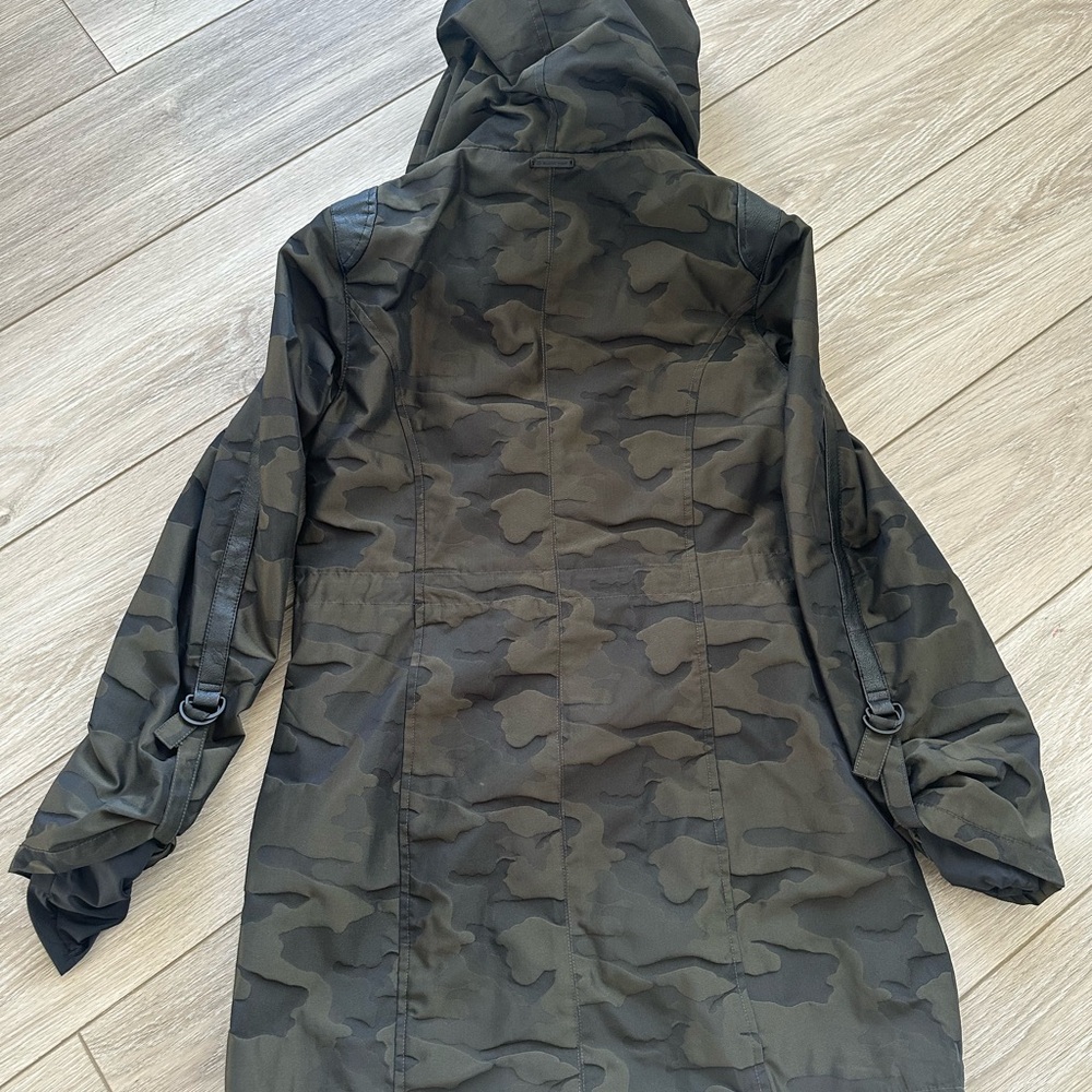 Blanc Noir Camo Jacket - Picture 5 of 5